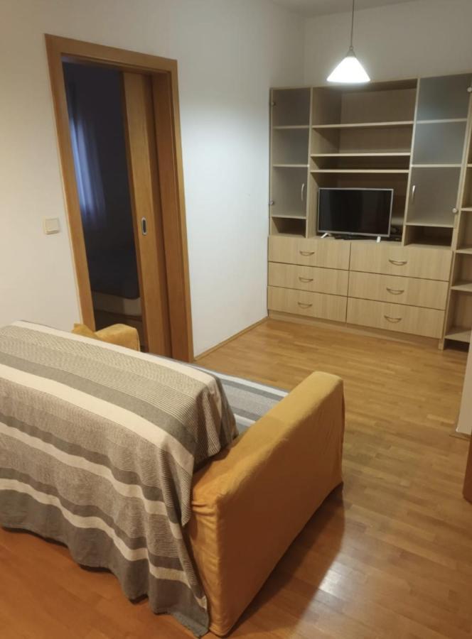 Odmor U Zagrebuアパートメント エクステリア 写真